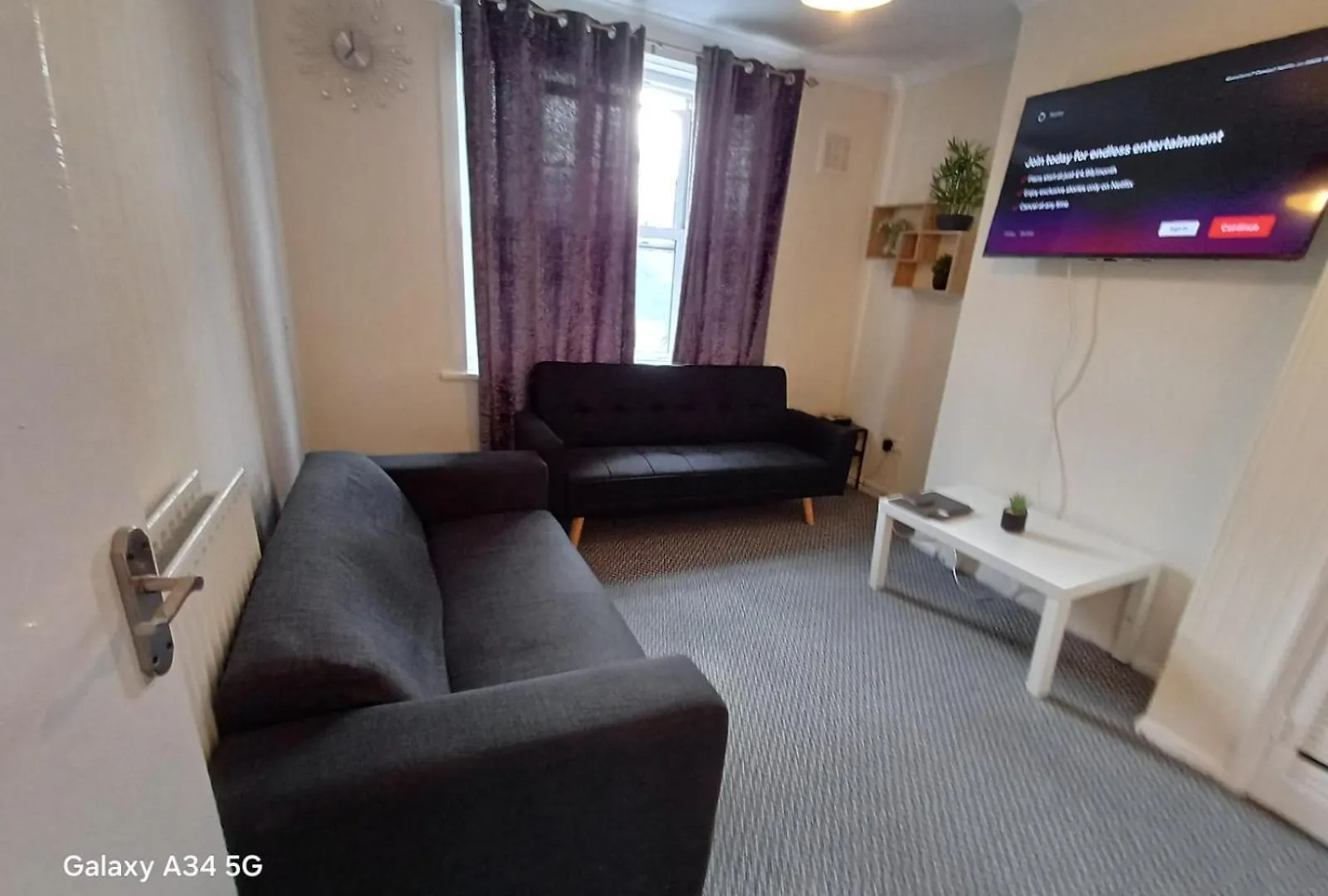 Beautiful Two Bedroom Apt Near London O2 Arena 0*,  United Kingdom