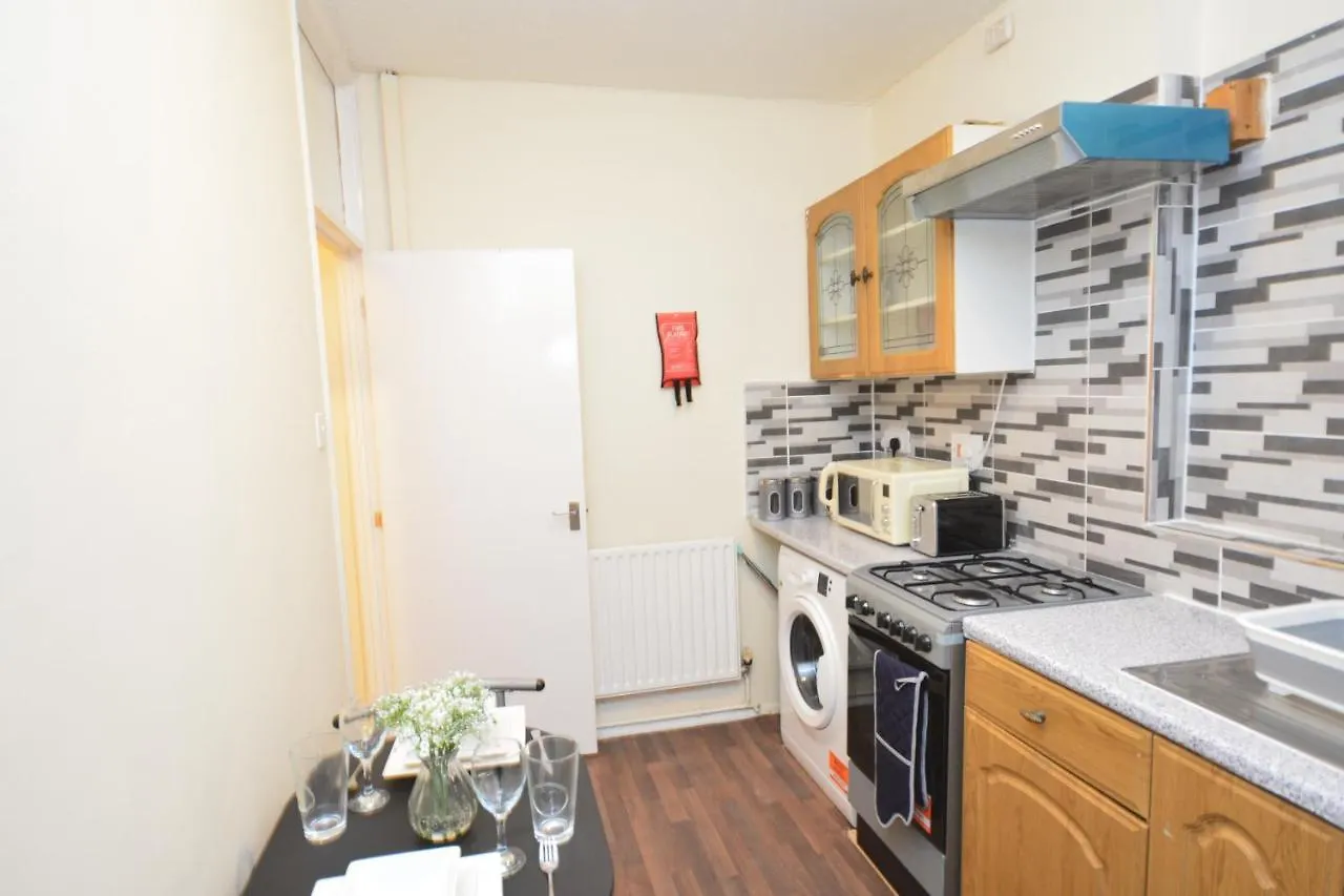 Apartment Beautiful Two Bedroom Apt Near London O2 Arena United Kingdom