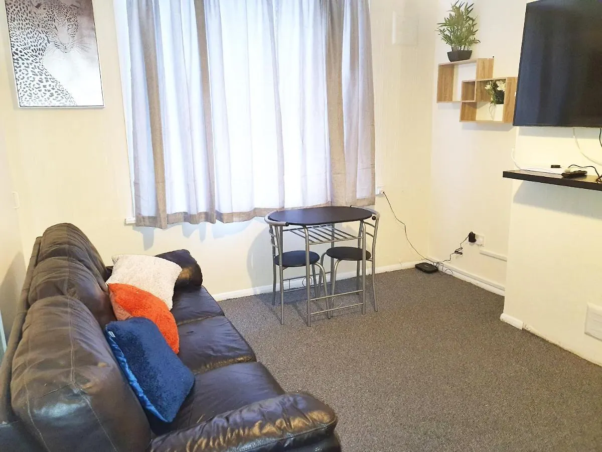 Beautiful Two Bedroom Apt Near London O2 Arena Appartamento